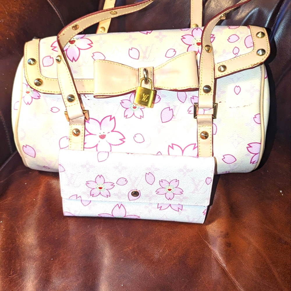 Louis Vuitton Monogram Cherry Blossom Papillon Handbag with original wallet.